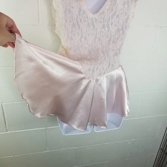 Vtg 80s lace satin fairycore chemise